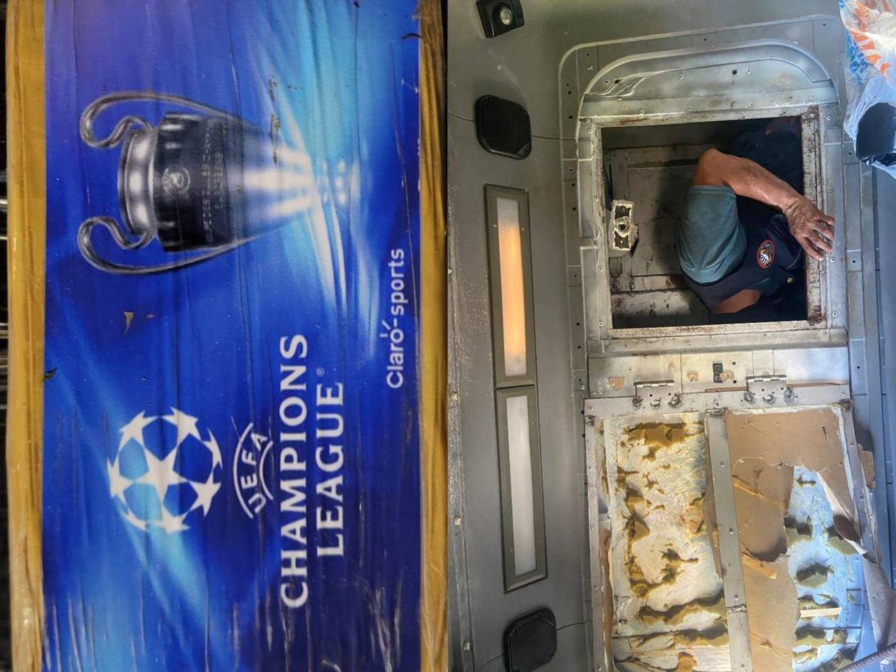 Escondidos en cajas de Champions League encuentran 786 kilos de cocaína en SPS