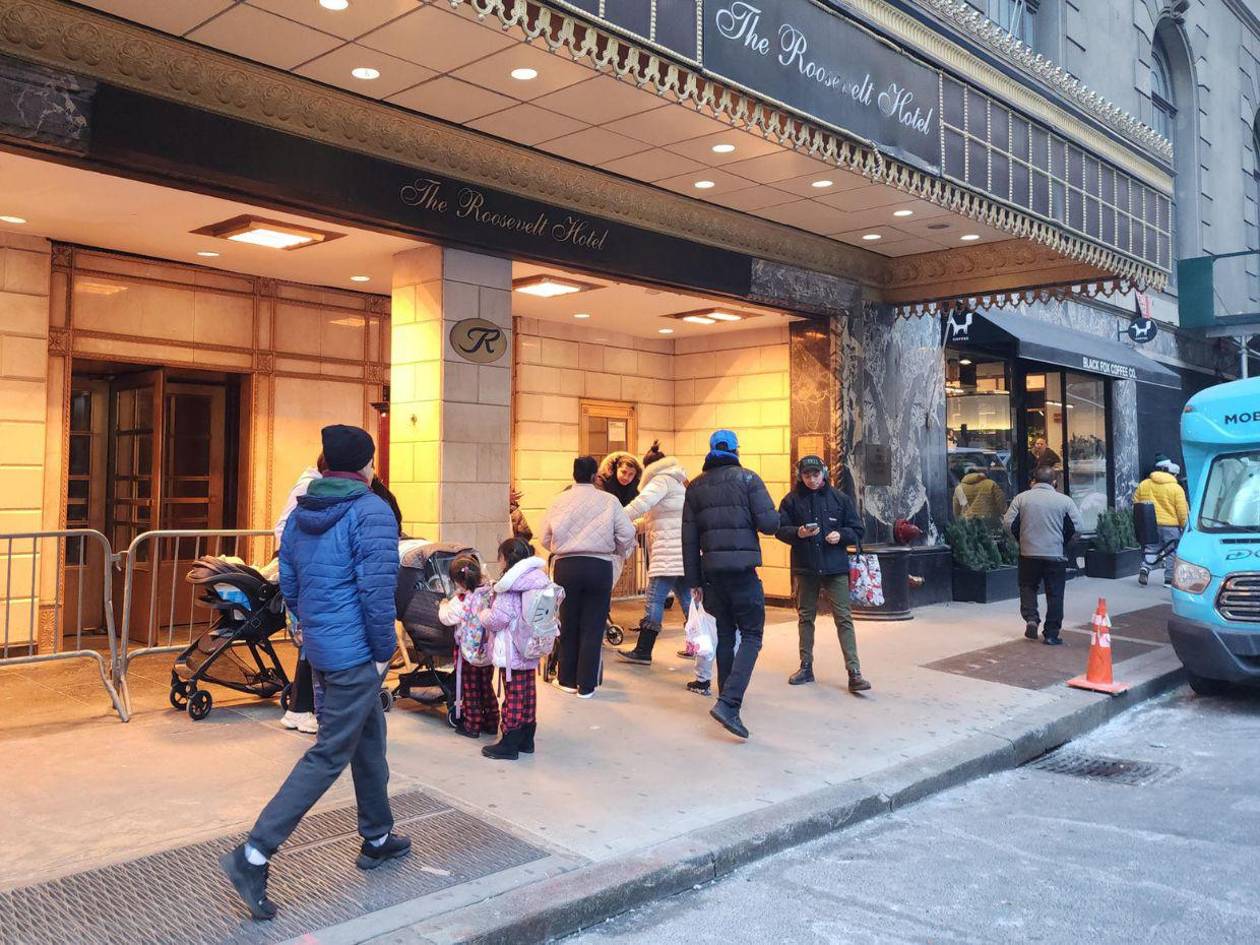 Familias inmigrantes sacan a los hijos de las escuelas de Nueva York por miedo a redadas