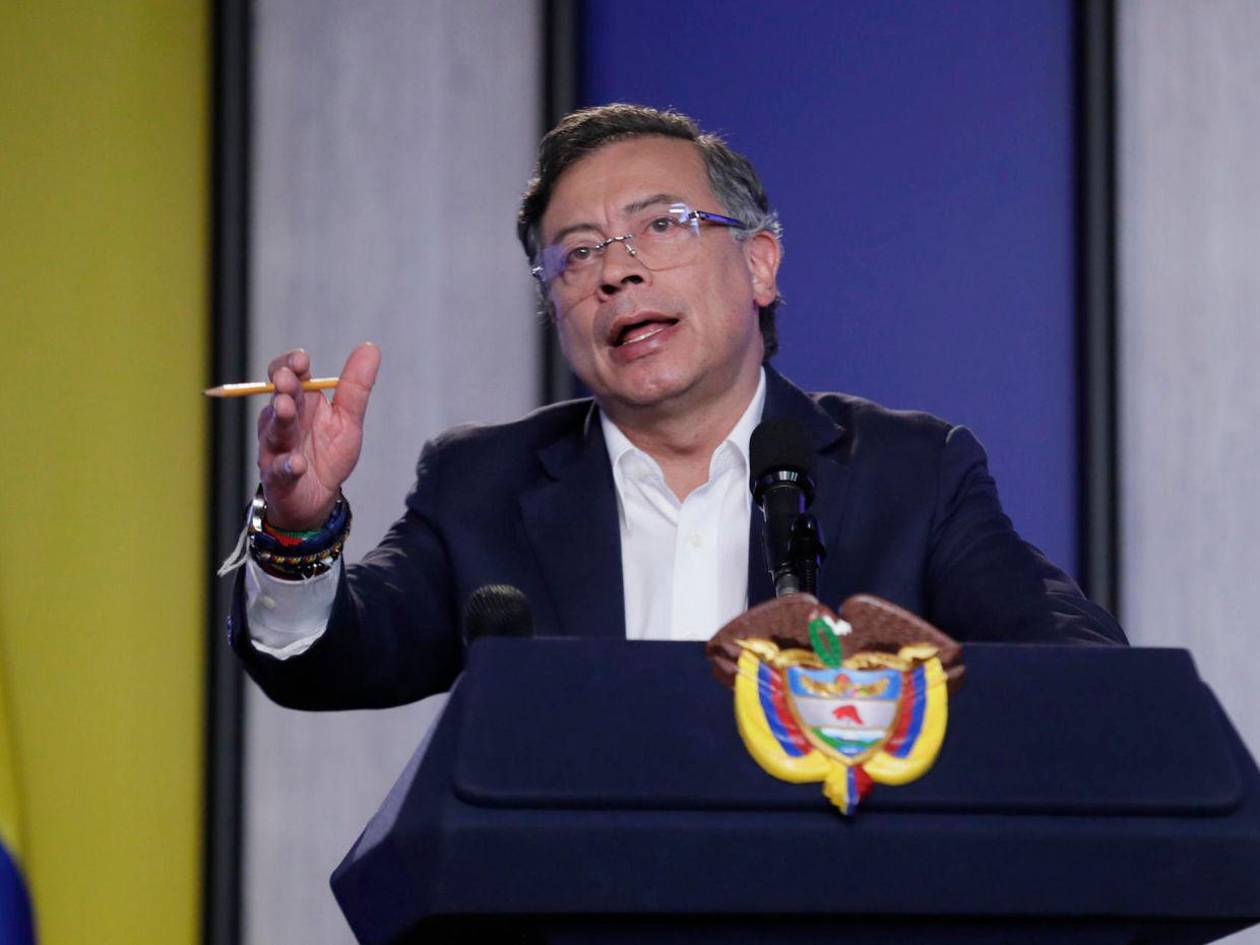 Estados Unidos impone sanciones financieras a Petro tras acusarlo de ser líder del narcotráfico