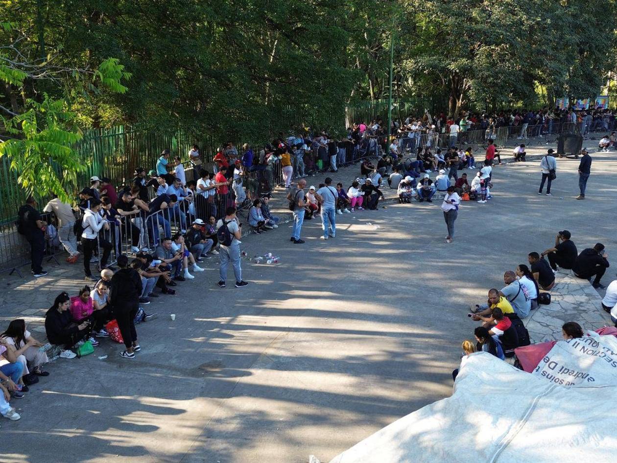 Migrantes, entre volver a sus países o quedarse en México tras medidas de Trump