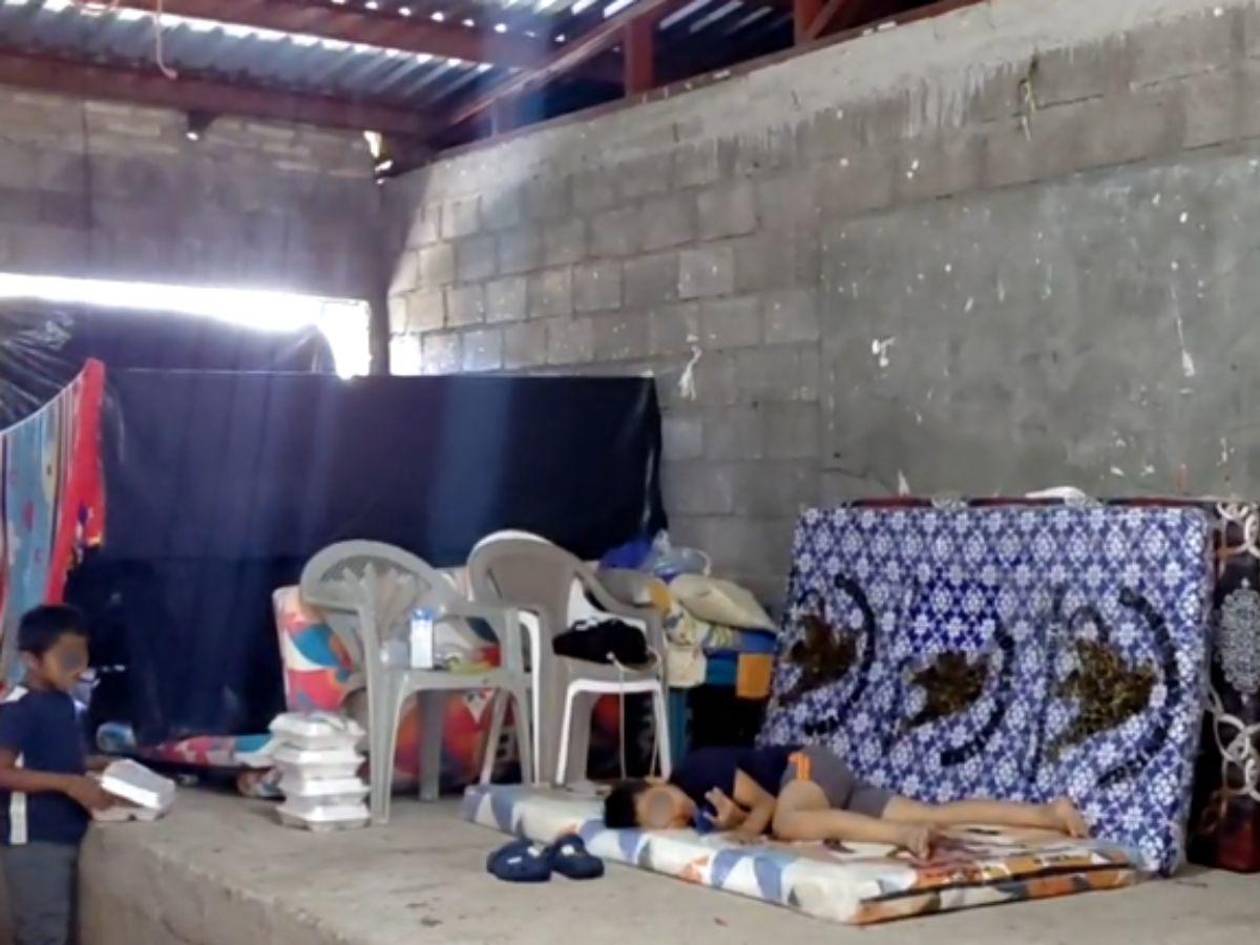 Es difícil estar fuera de casa:  22 niños albergados en Altos de El Paraíso viven duros momentos