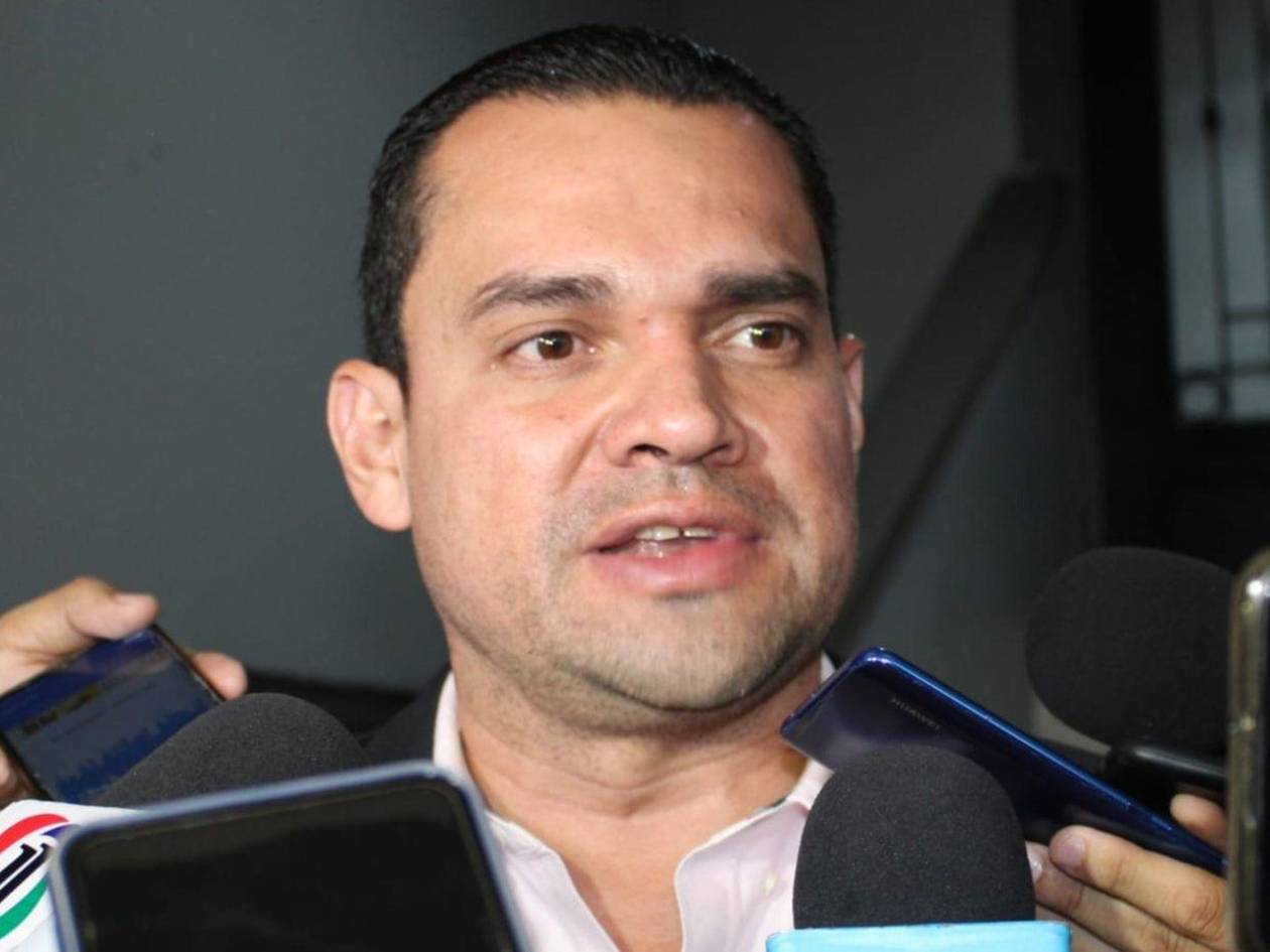 Tomás Zambrano: Libre quiere utilizar préstamos para hacer campaña política