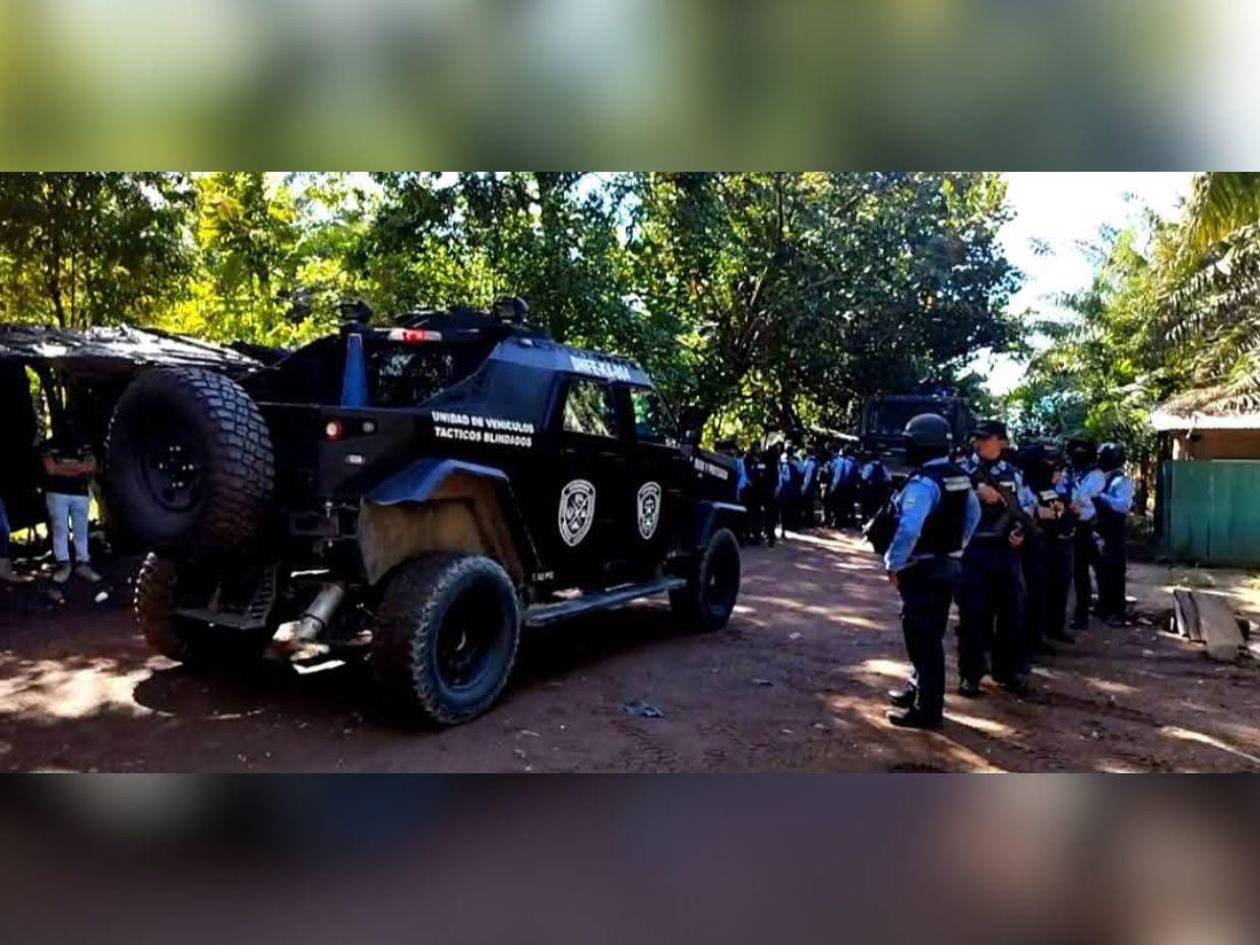Violento desalojo en finca Camarones de Quebrada de Arena