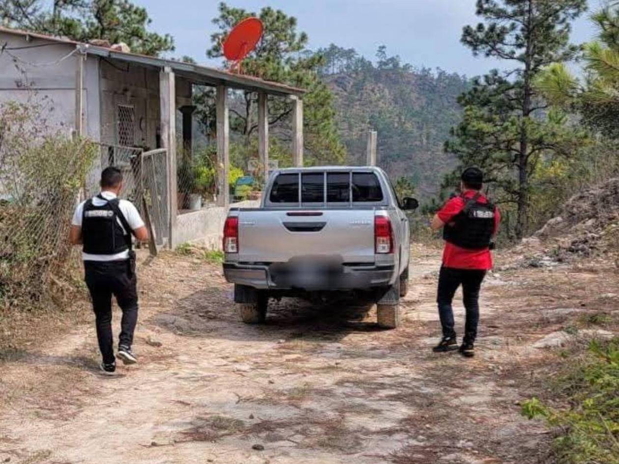 Rescatan a jóvenes secuestrados tras ser contratados para realizar trabajo eléctrico