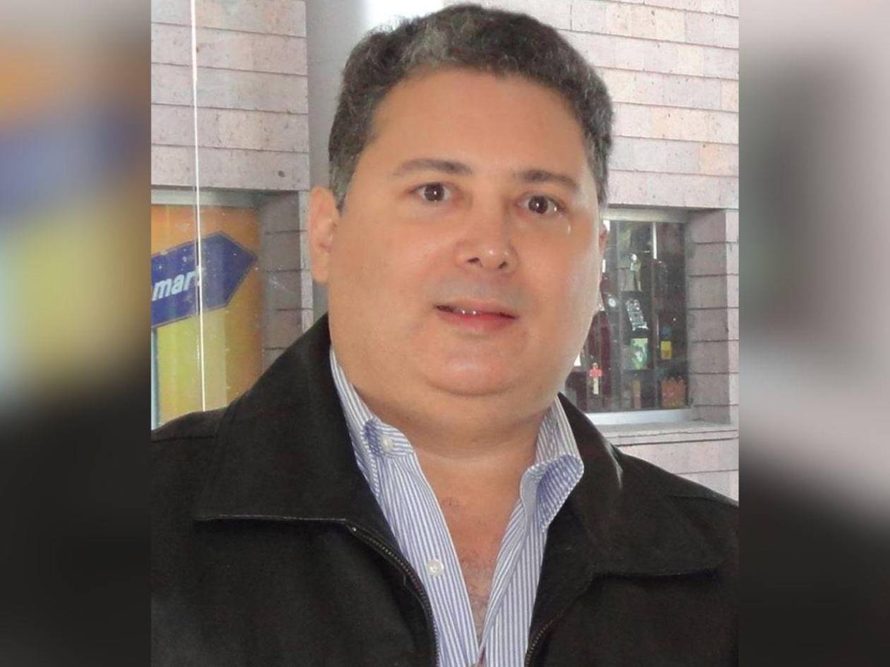 Guillermo Valle es nombrado como candidato presidencial del PINU-SD