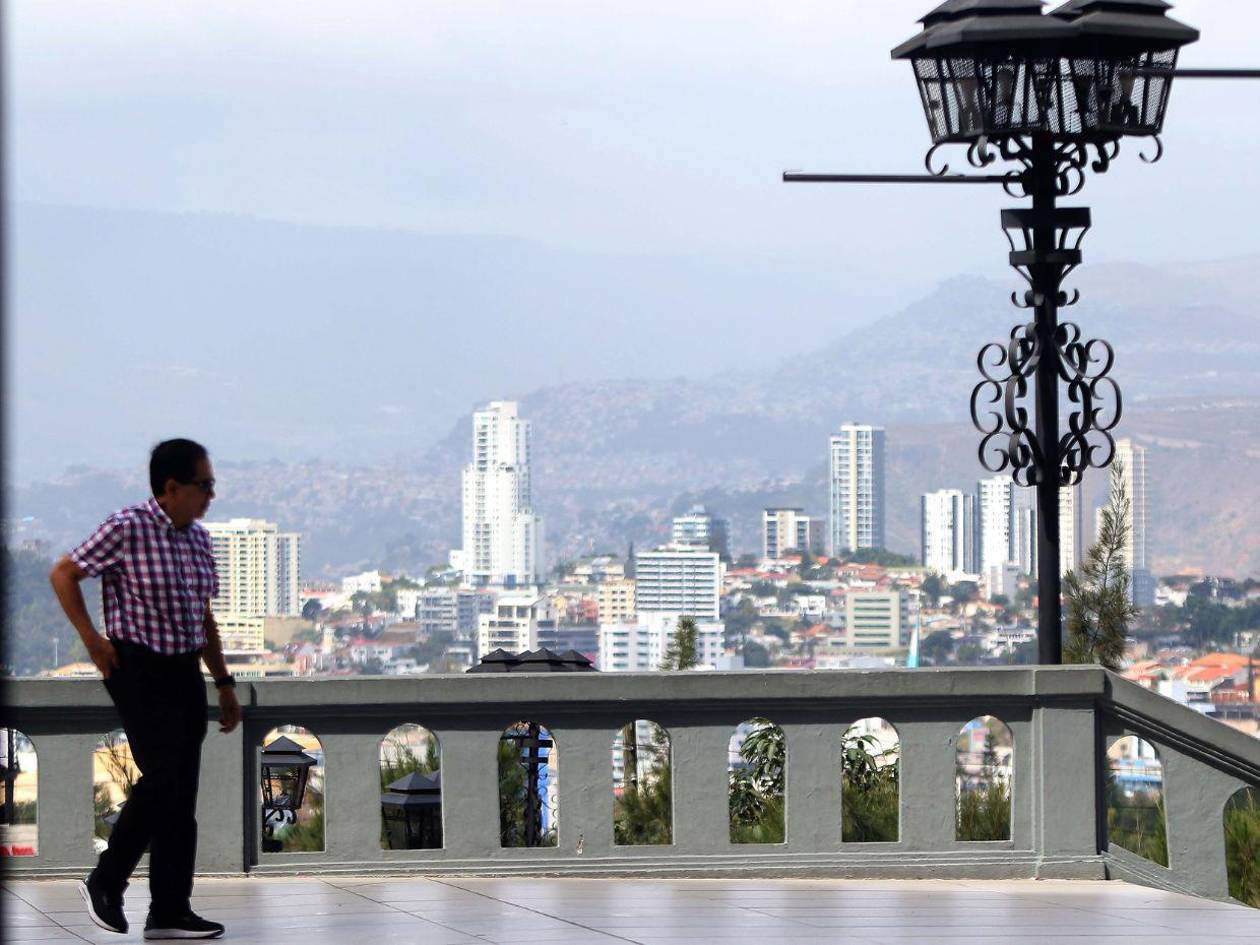 Cenaos pronostica mañanas soleadas y mediodías cálidos este fin de semana en el DC