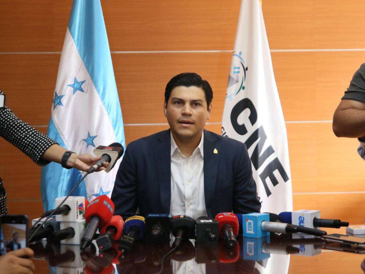 El CNA a Marlon Ochoa: “No se comporte como activista, sino como un funcionario”