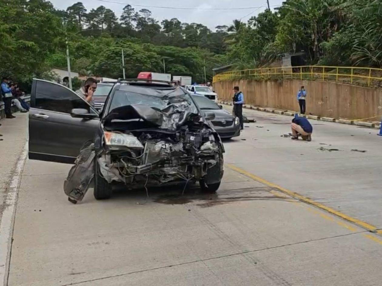 Motociclista muere en brutal impacto con una camioneta en Jacaleapa
