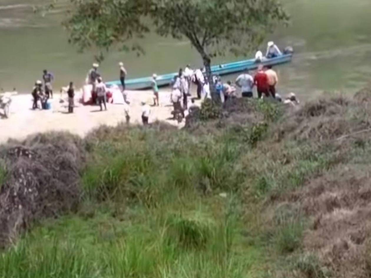 Un muerto y dos desaparecidos deja naufragio de lancha en el río Patuca, Olancho