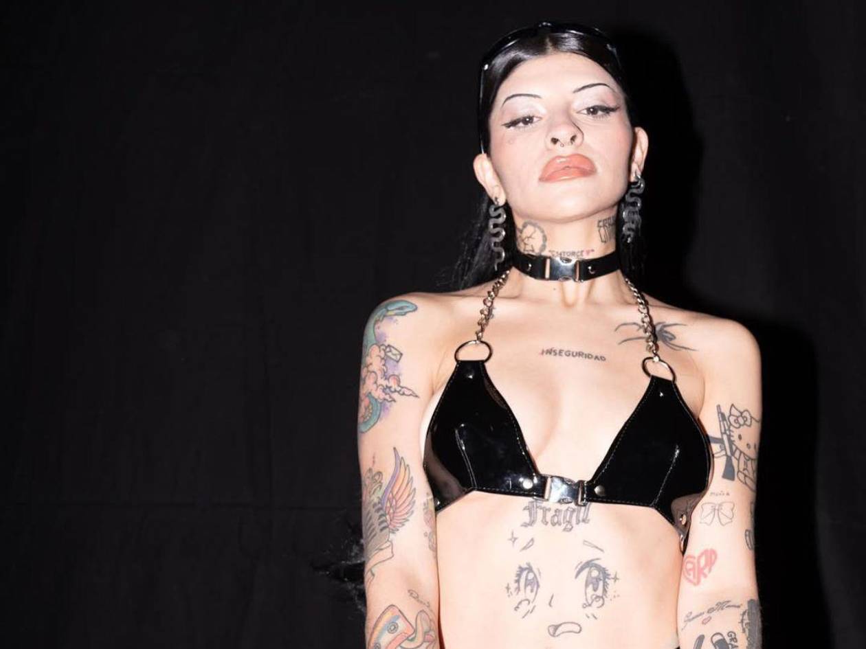 Cazzu: de la música a la maternidad, y de vuelta a los escenarios