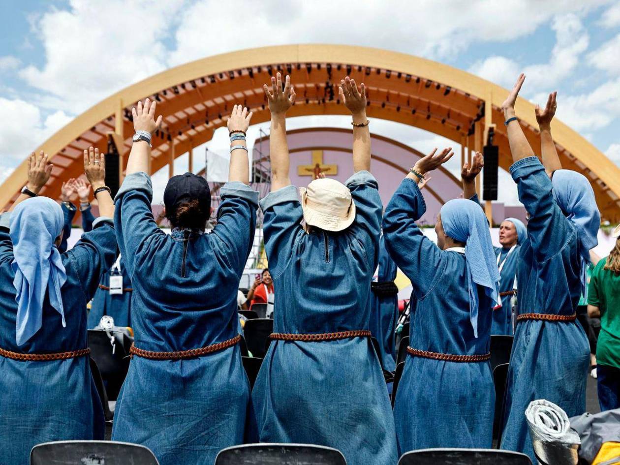 El papa León XIV lamenta la muerte de dos jóvenes peregrinas antes del Jubileo en Roma