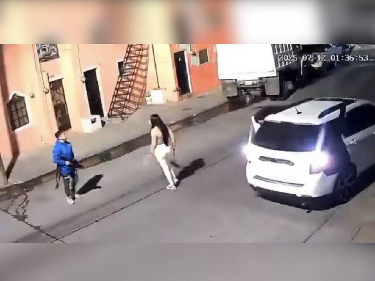 Video: hombre asesina a su expareja frente a su familia tras una discusión en Jalisco
