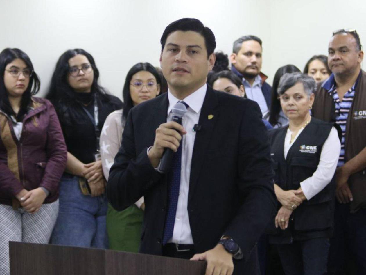 Marlon Ochoa sostiene que existe un plan para ejecutar un fraude electoral