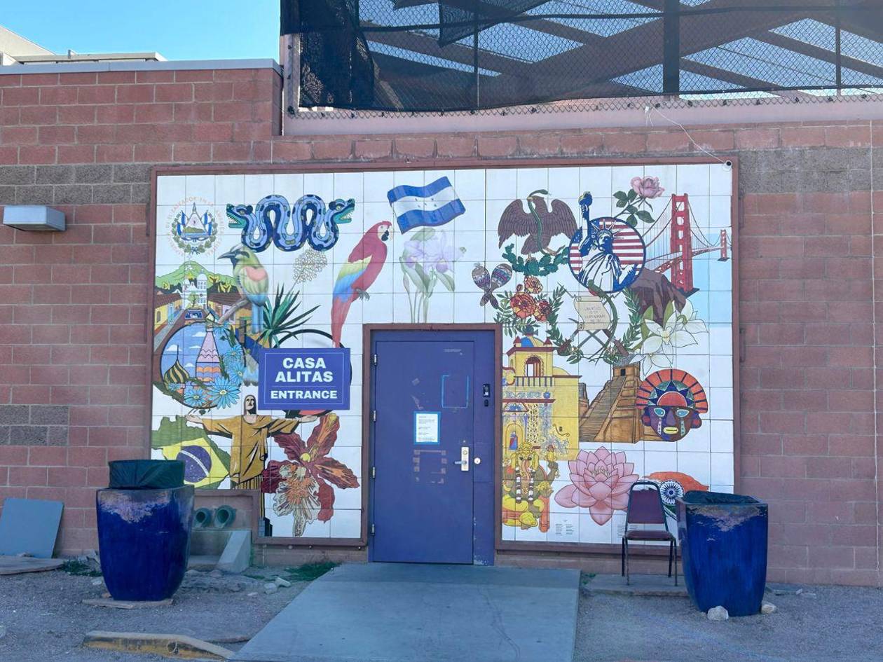 Arizona cierra albergues para migrantes tras órdenes de Trump