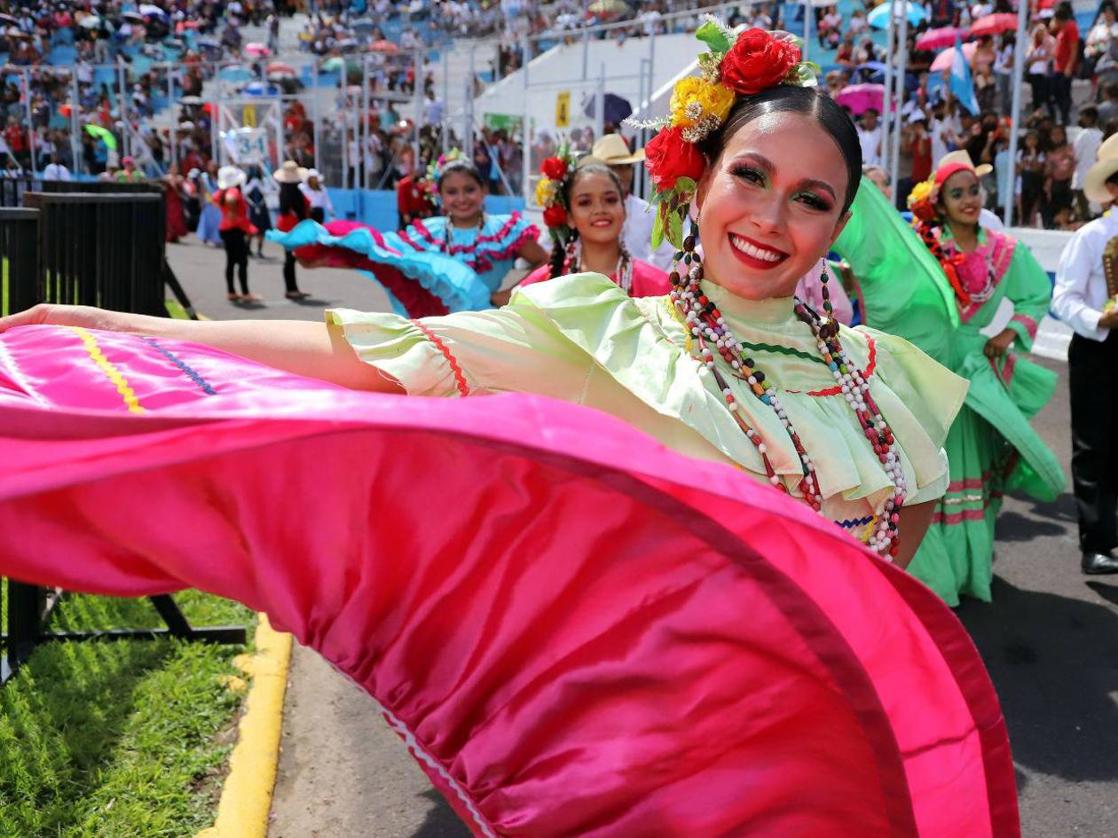 15 de septiembre: Memoria histórica y tributo a la cultura en pasos firmes