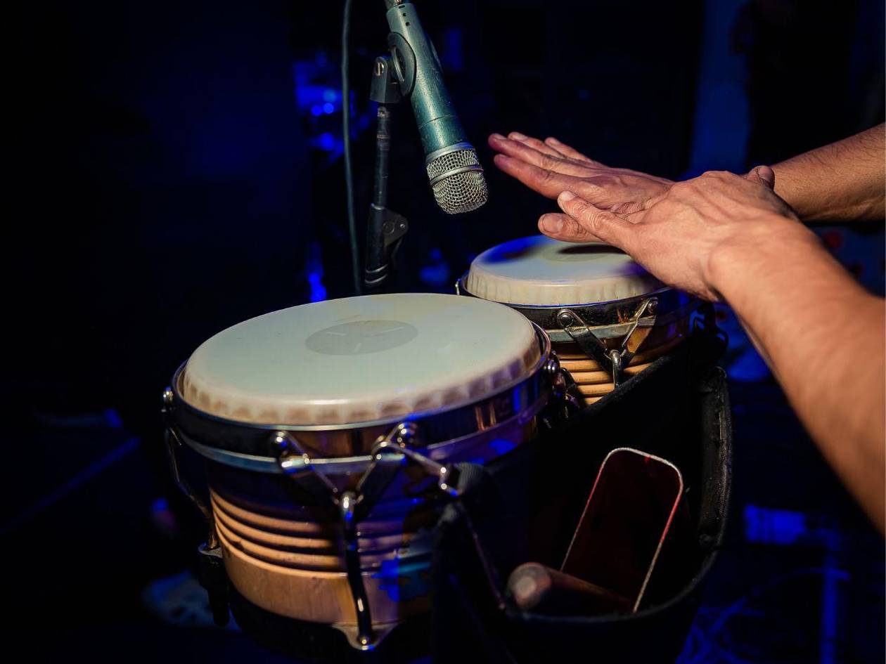 ¿Cuánto dinero genera la música latina en Estados Unidos?