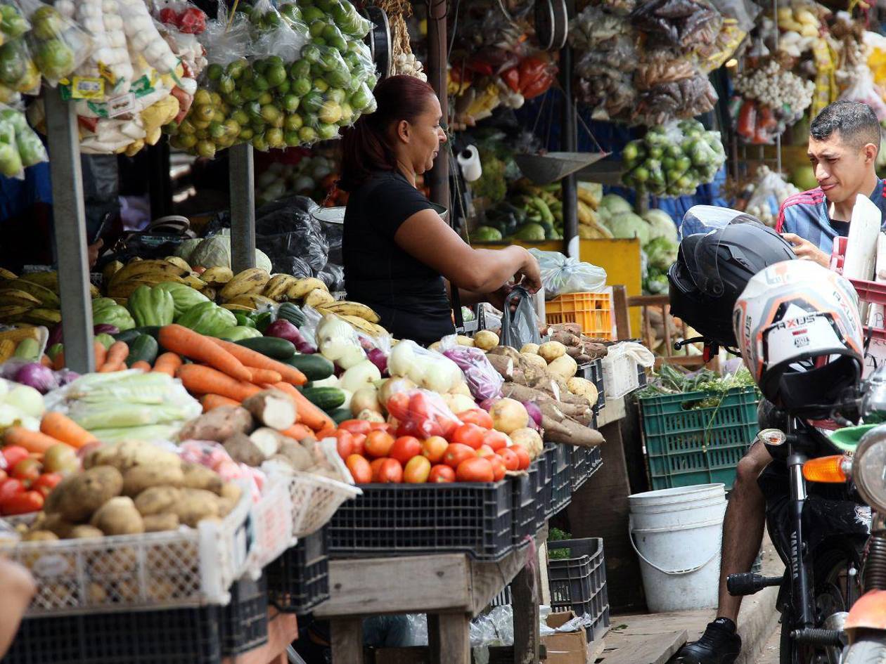 Suben precios de verduras mientras quintal de maíz registra baja en la capital