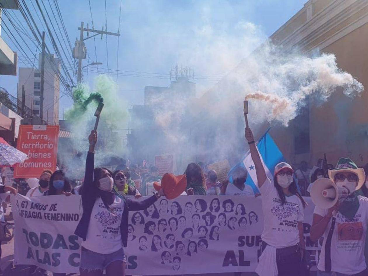 Niñas y mujeres, las más golpeadas durante el estado de excepción en Honduras