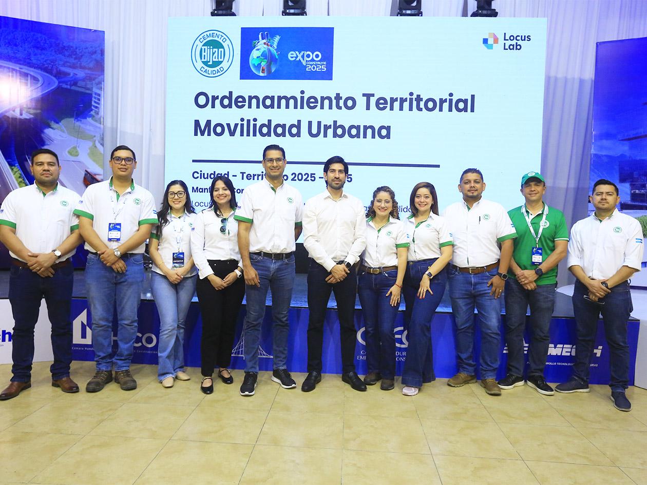 Innovación con propósito: Cenosa consolida su liderazgo en Expoconstruye 2025
