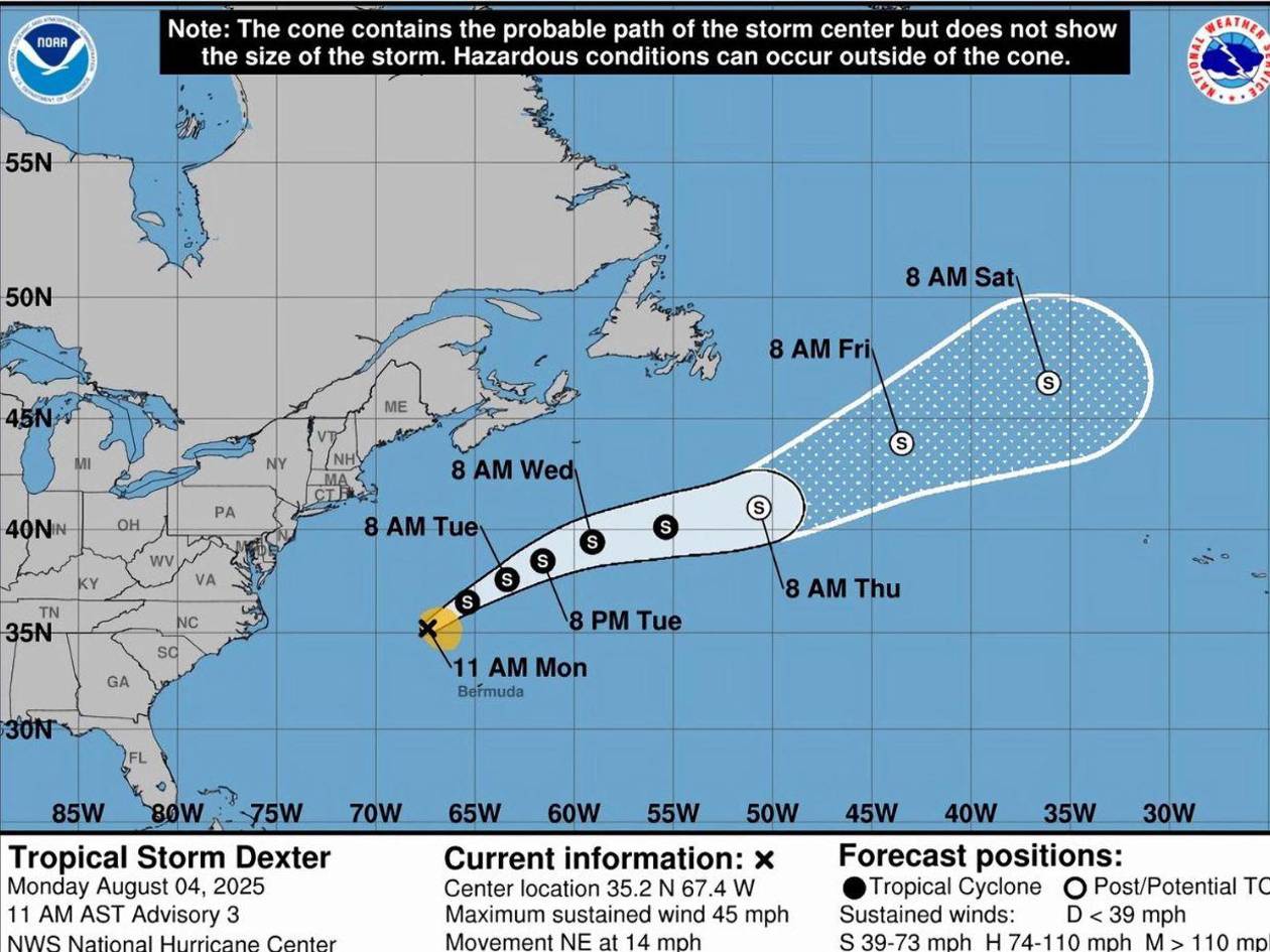 Tormenta tropical Dexter se aleja de la costa este de Estados Unidos