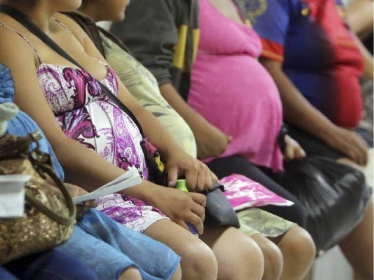 Al menos ocho niñas embarazadas son atendidas a diario en el Hospital Escuela