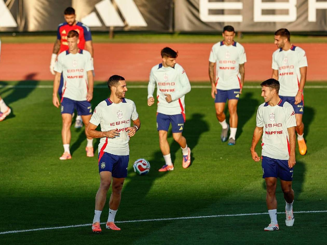 Jugador del Real Madrid sale lesionado y será baja para la selección de España en Eliminatoria