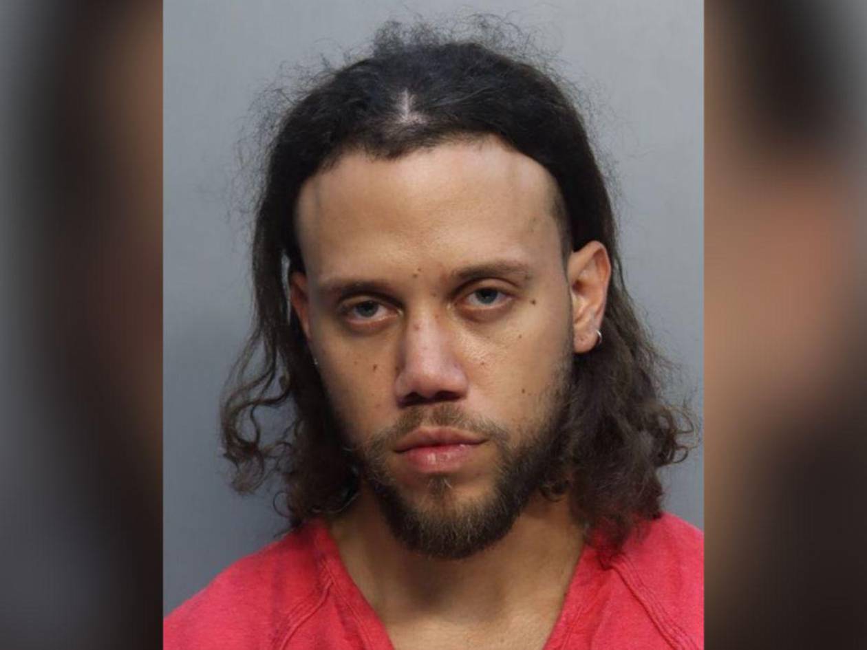 Arrestan al reguetonero Jhayco por posesión de cocaína y cannabis en Miami