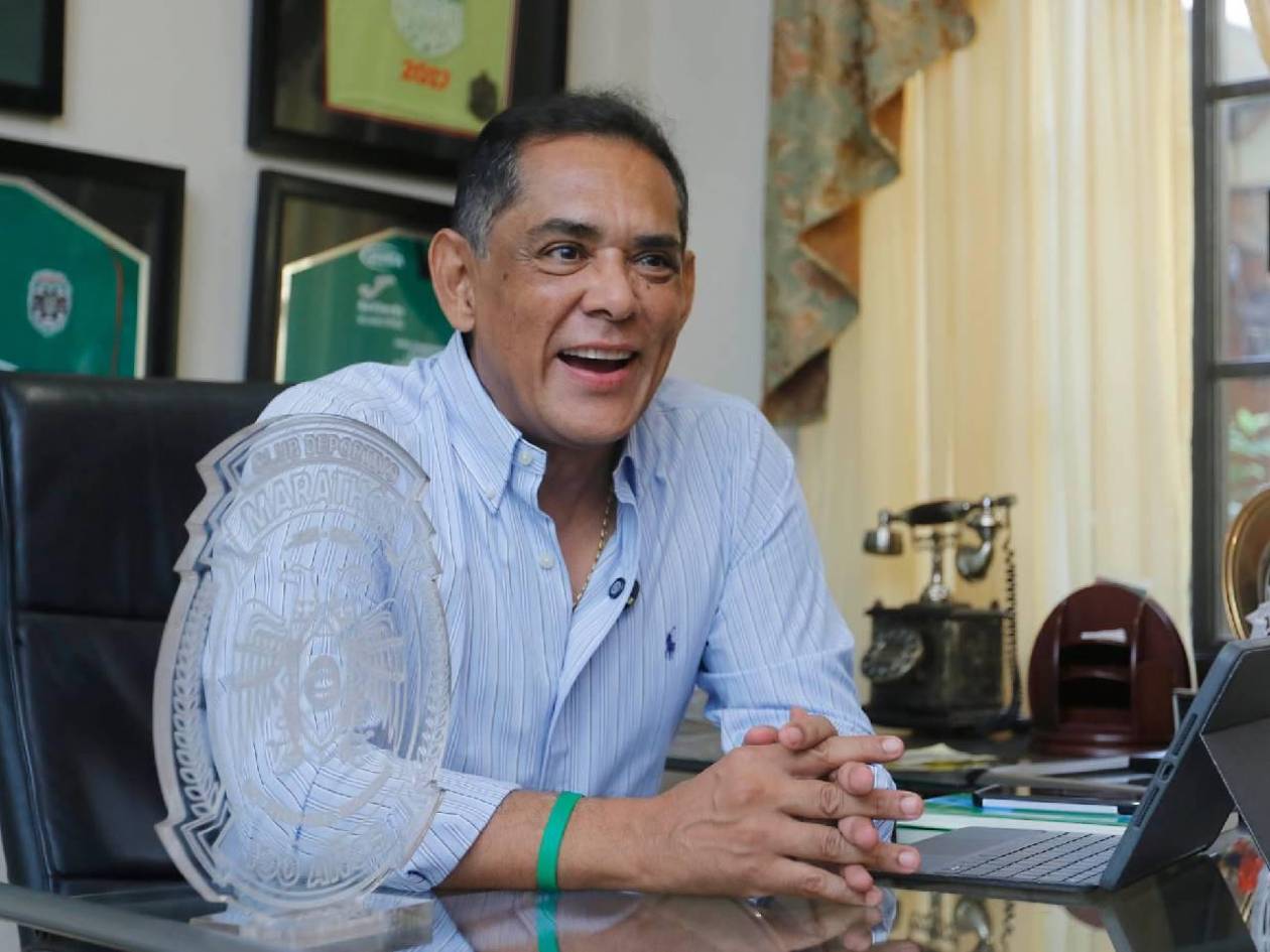 Rolin Peña destapa pelea con directivo de Olimpia y mayor venta de un jugador en Marathón