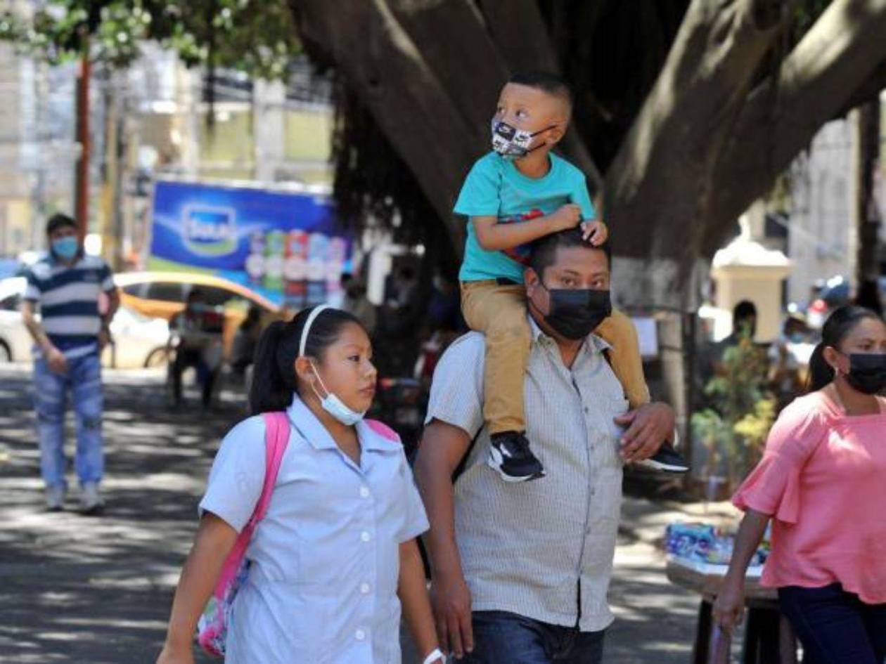 Hondureños prefieren familias pequeñas: Tasa de natalidad cae a 2.3 hijos