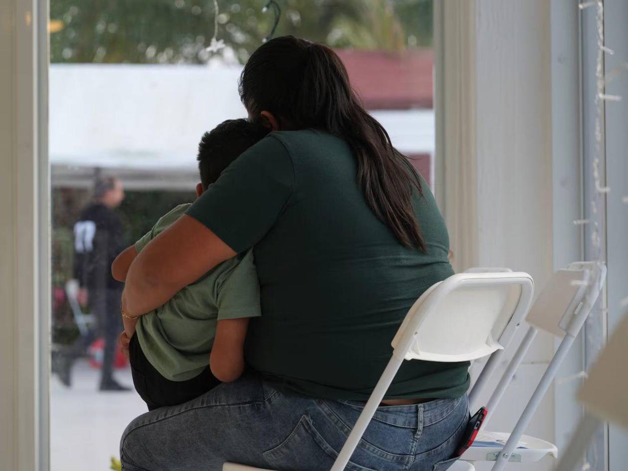 Una niña de seis años enviada por EE UU a Ecuador se convierte en la deportada más joven