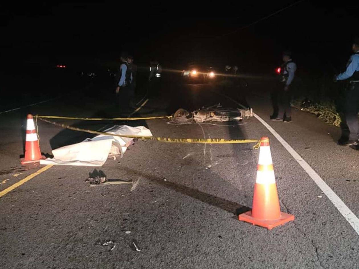Un muerto tras brutal choque de motocicletas en la carretera a Olancho