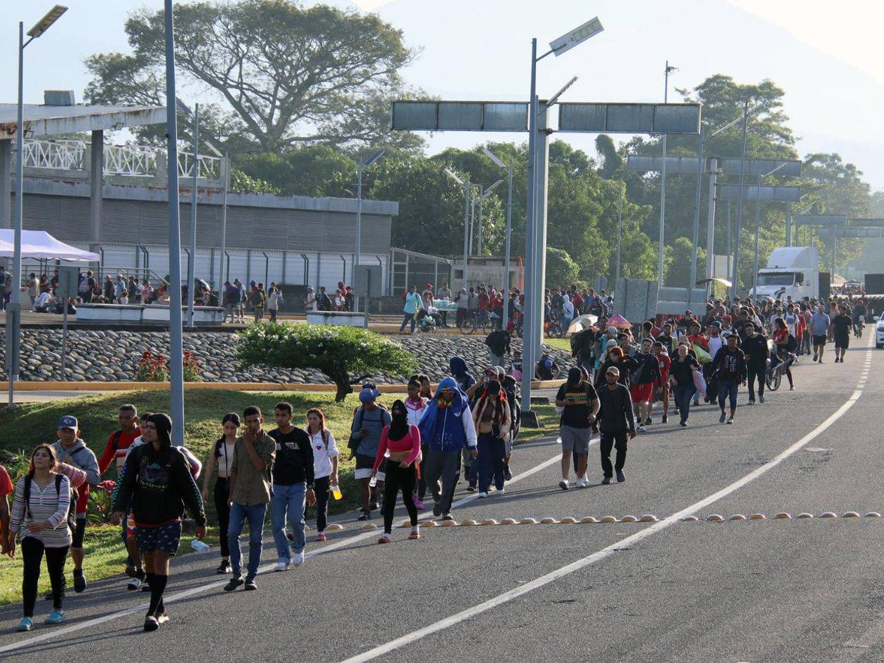 ONG ve aumento de incertidumbre y caravanas en México tras llegada de Trump