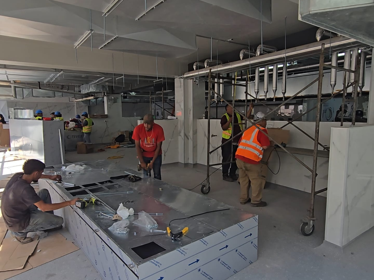 Al menos seis proyectos de infraestructura se ejecutan en el hospital Escuela