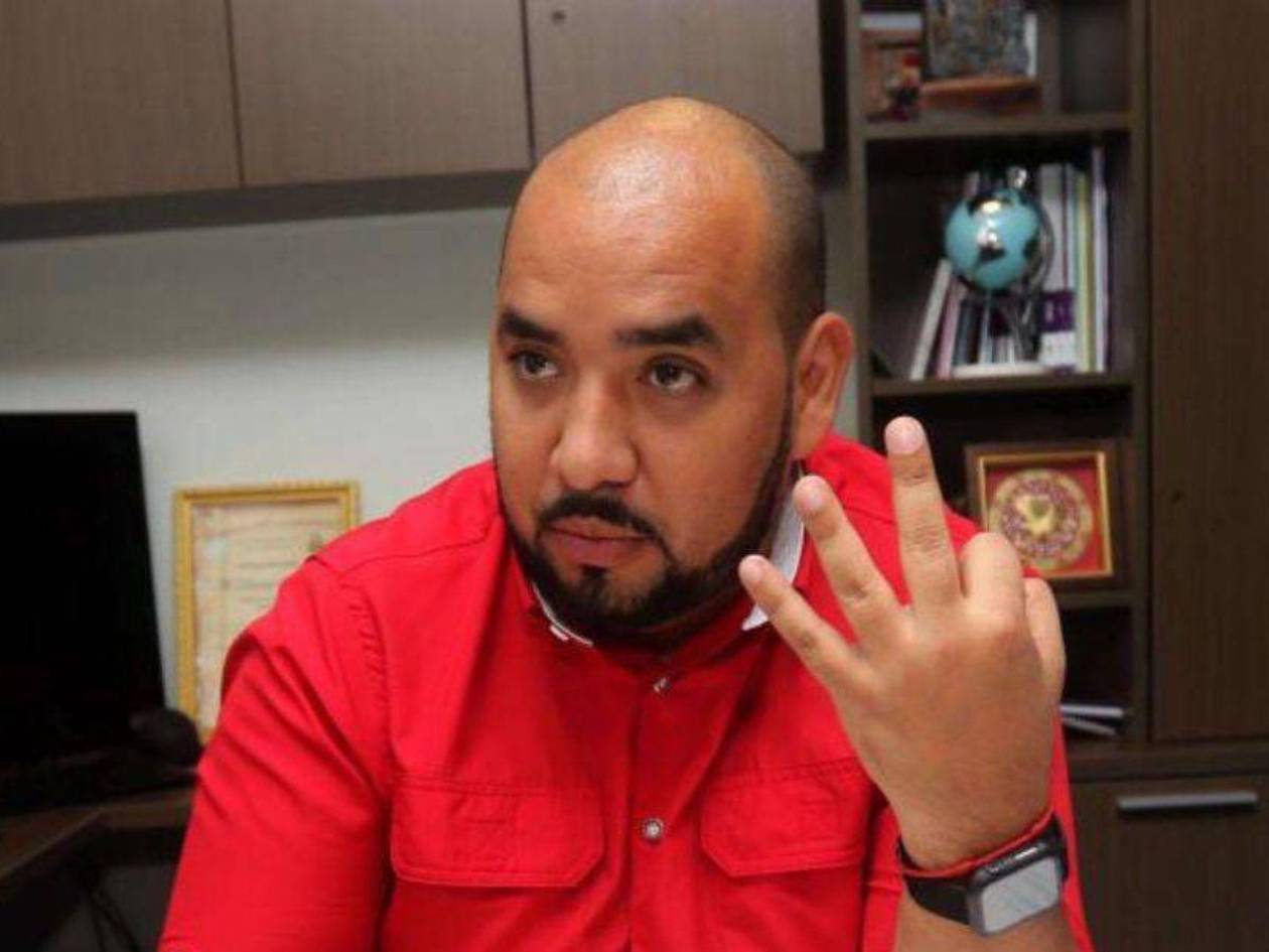 Solo tres días se atrasó el pago a docentes, justifica ministro de Educación