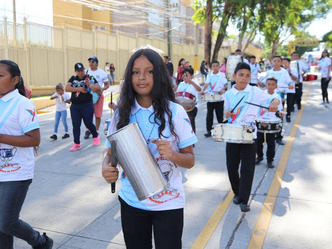 Más de 600 centros educativos de prebásica y básica rendirán tributo a Honduras