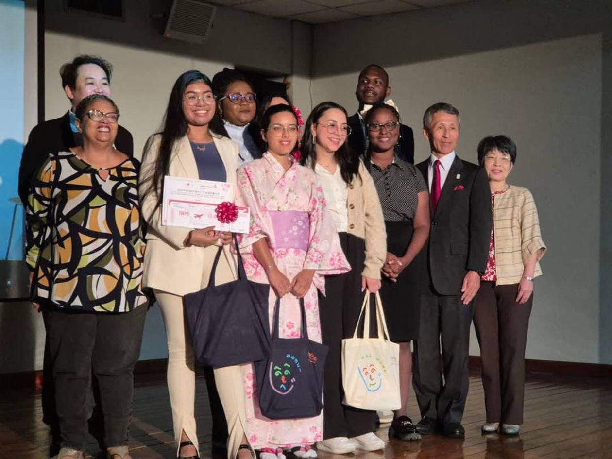 Hondureña Camila Méndez Reyes gana IV Concurso Regional de Oratoria en Japonés