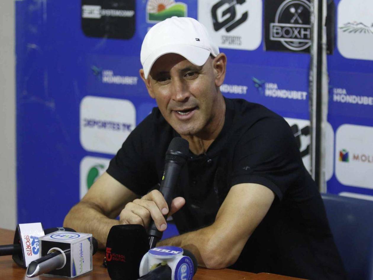 Eduardo Espinel tras empate lanza advertencia previo al clásico capitalino