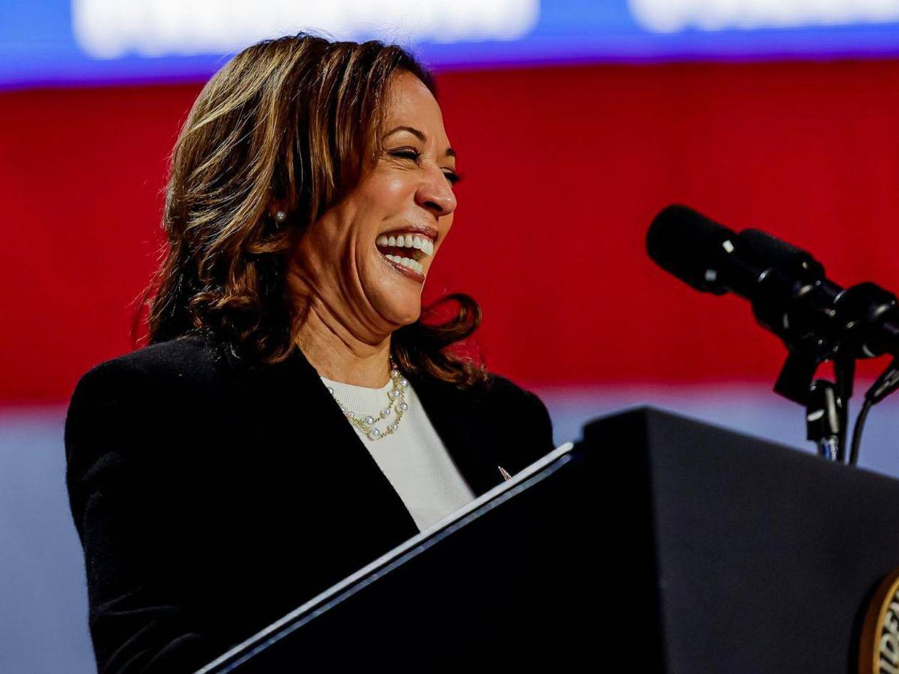 Harris aventaja a Trump entre latinos en Florida, según sondeo de UnidosUS