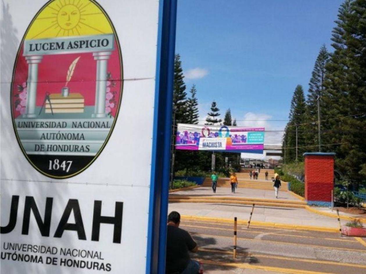 UNAH supera los 75,000 estudiantes matriculados en el primer periodo de 2025