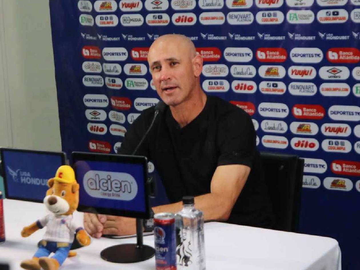 Espinel atiza por planteamiento del Real España y la perdida de tiempo en el fútbol de Honduras