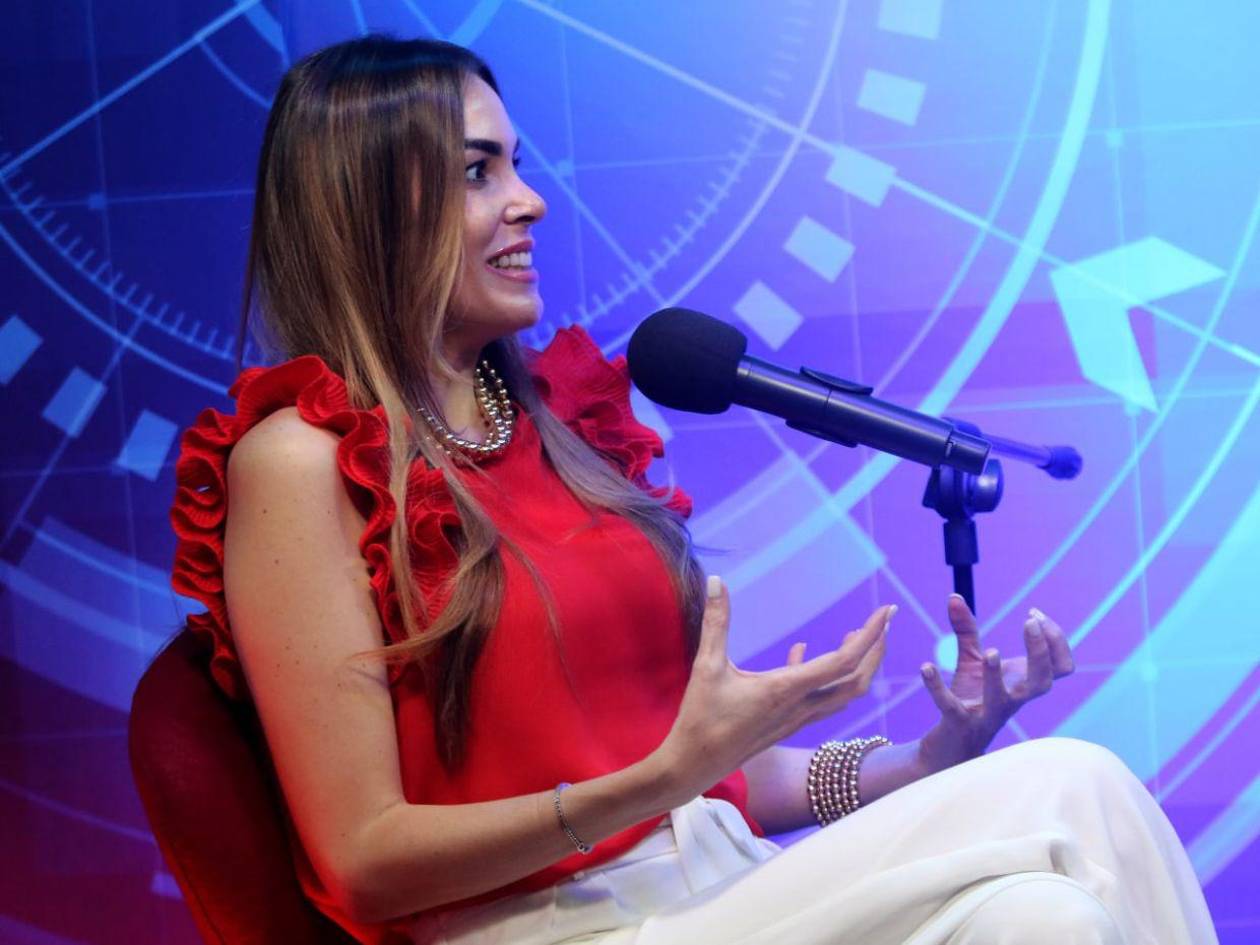 “Salí del útero con una banderita liberal”: Alia Kafati en “Hablemos de Política”