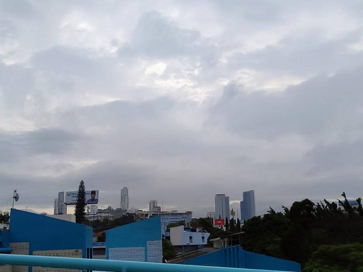 Lluvias y chubascos con actividad eléctrica afectan gran parte de Honduras