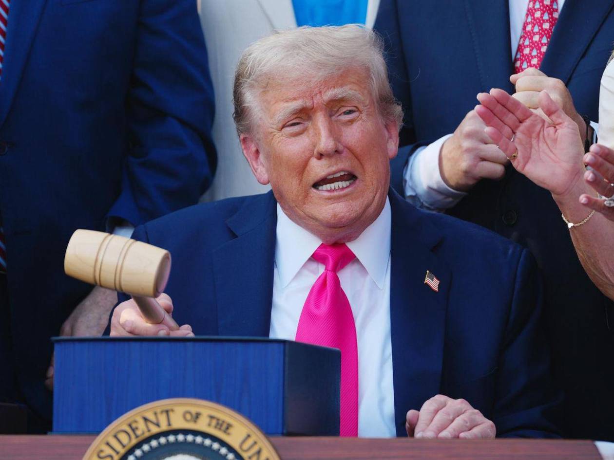 Trump dice que su ley de recortes fiscales y presupuestarios es su mayor victoria