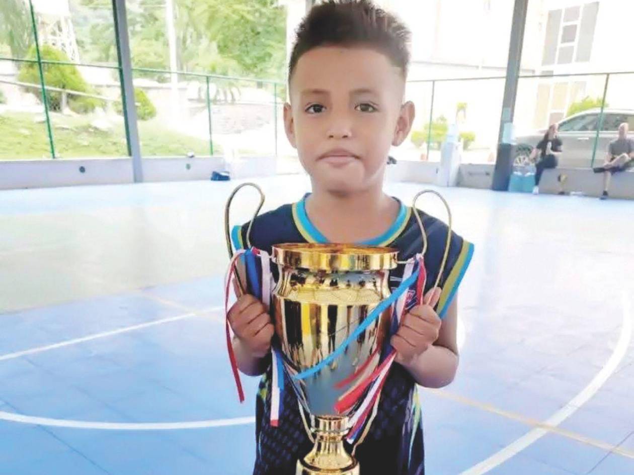 Aumenta la angustia: Sigue búsqueda del niño Elvis Eliú Bautista