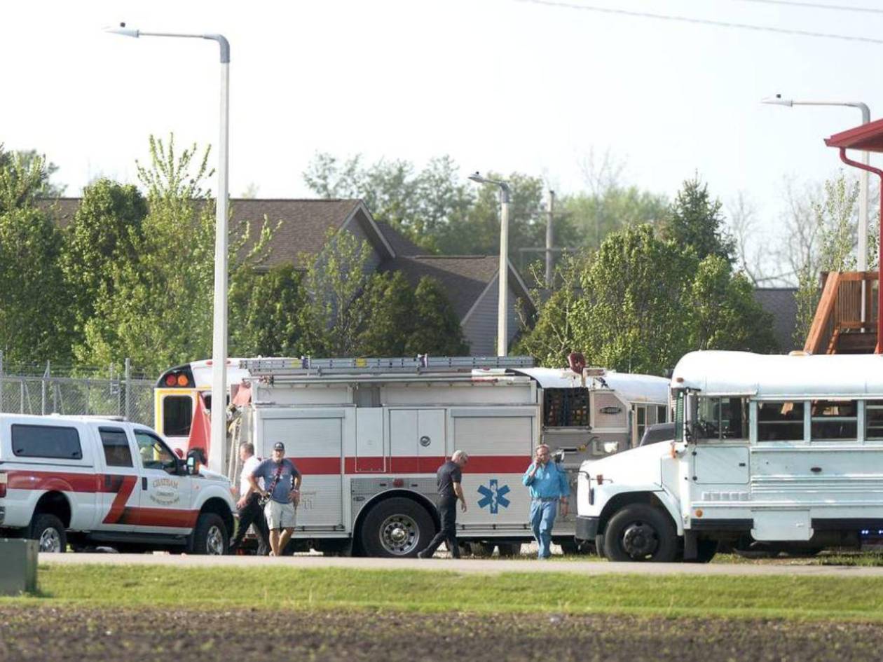 Cuatro menores muertos deja accidente en campamento de Illinois, EE UU