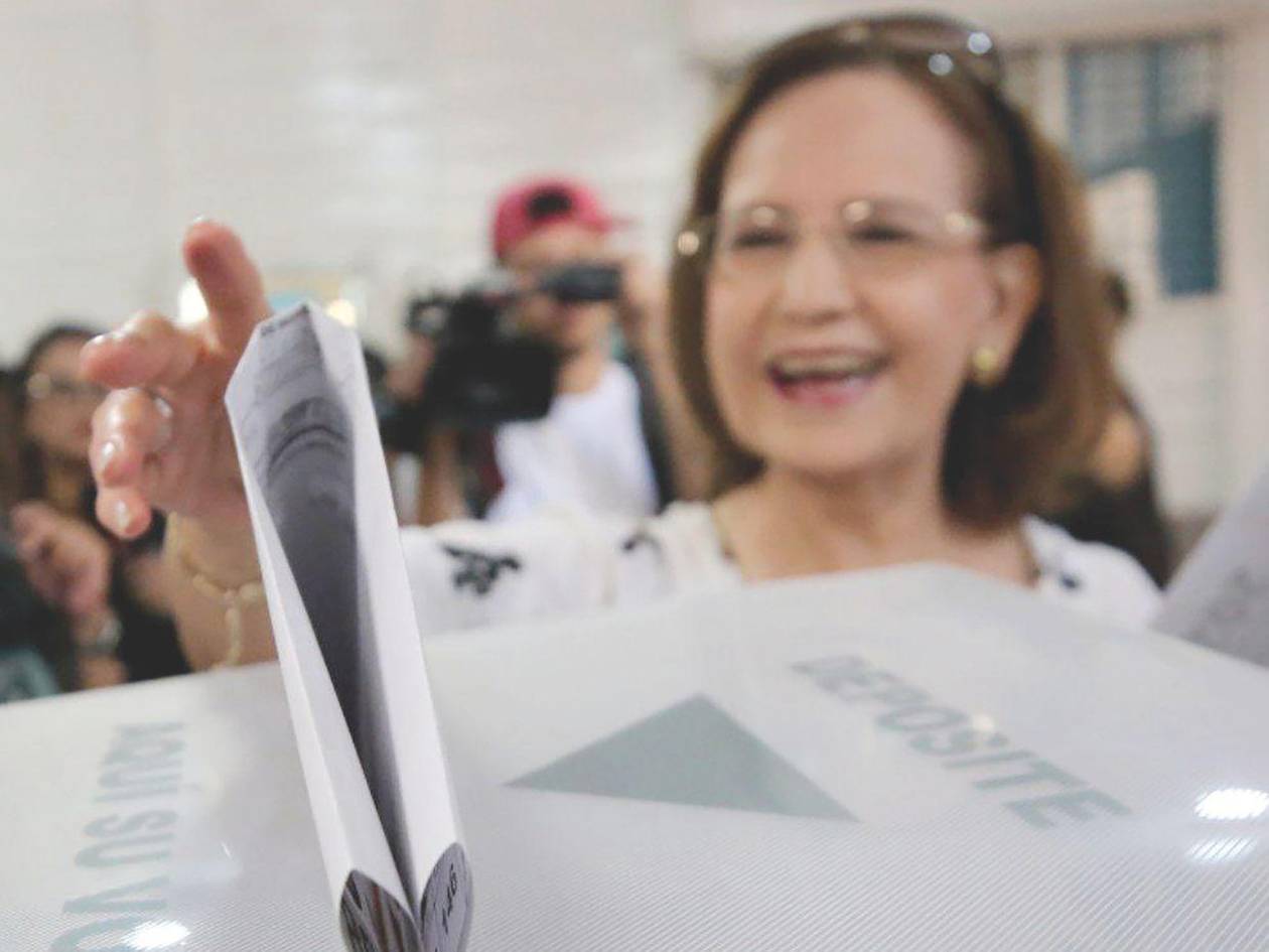 El respaldo de la UE y EUA es bien visto por sectores de la sociedad civil