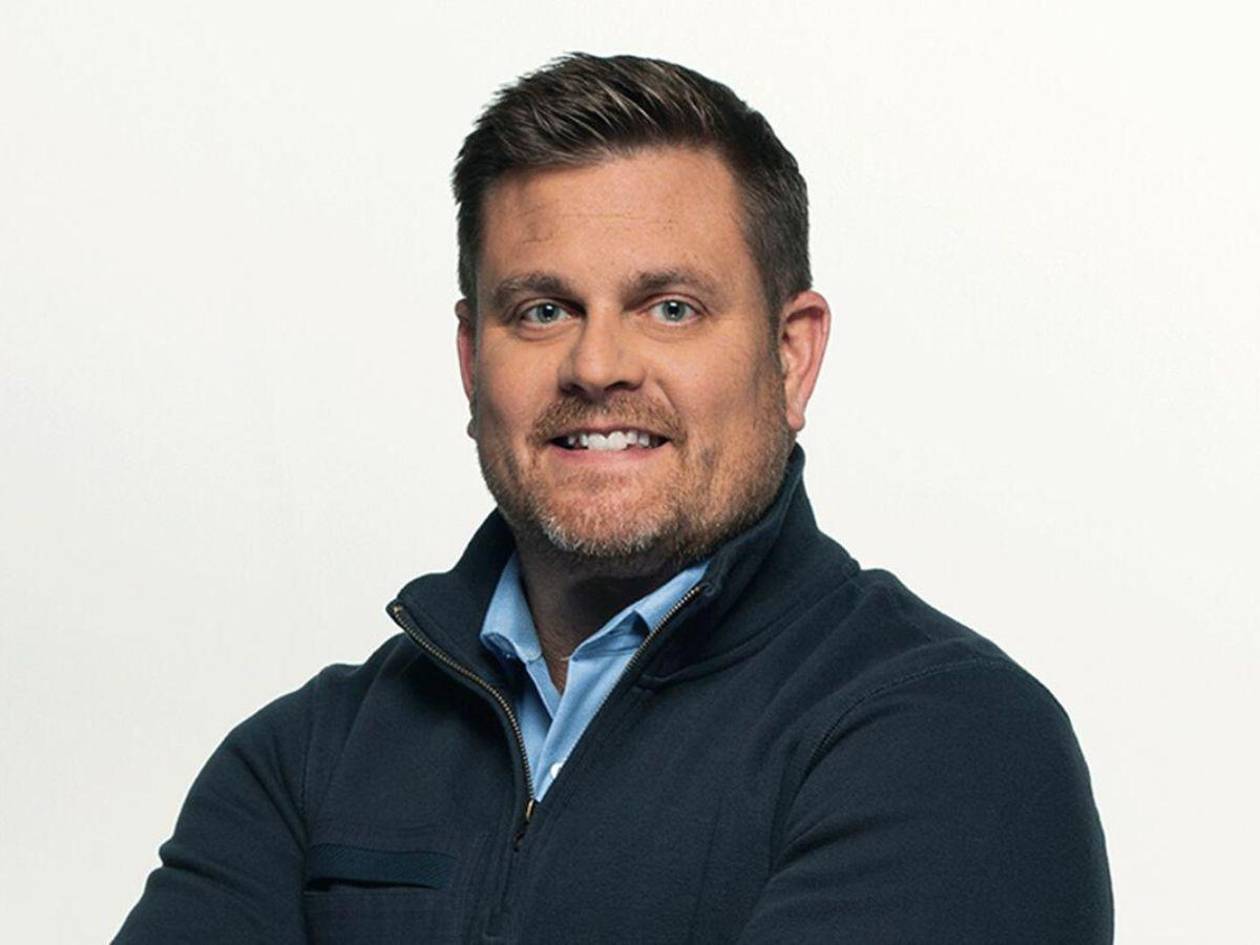 Brian Thompson, CEO UnitedHealthCare es asesinado en las afueras de Manhattan, New York