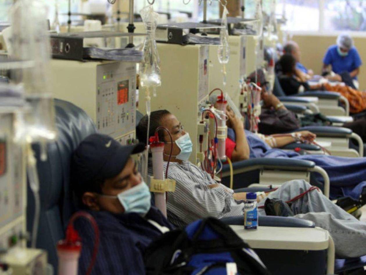 Pacientes renales de San Pedro Sula se quedarían sin diálisis esta semana