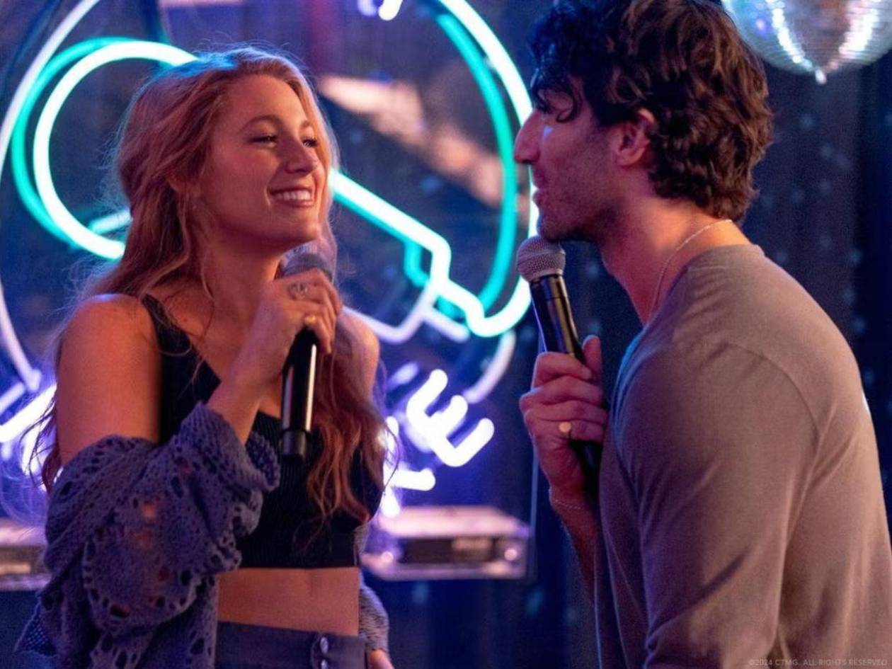 Justin Baldoni acusa a su expublicista de filtrar mensajes a Blake Lively
