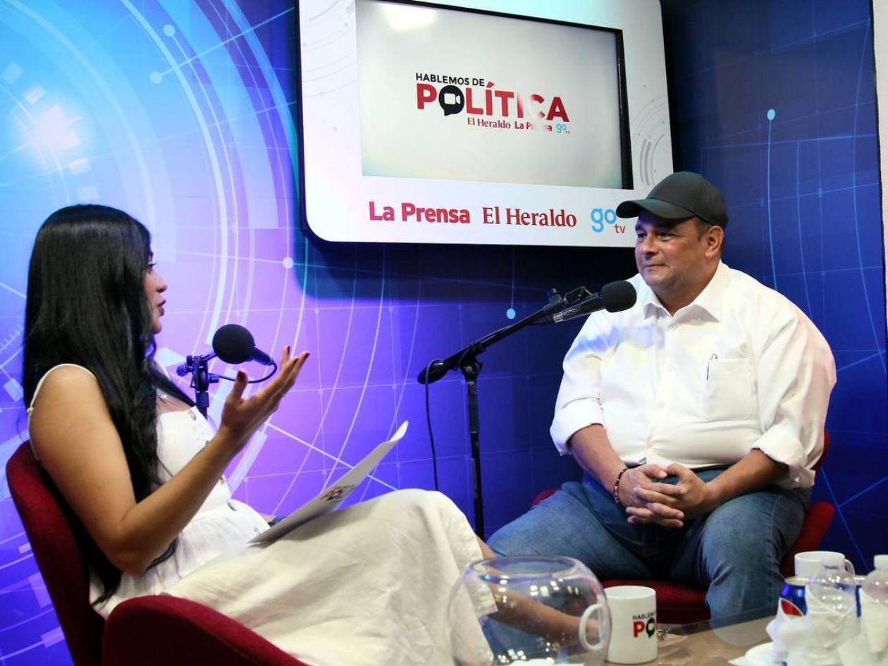 “Yo amo lo que hago, lo haría sin que me paguen un peso”: Jorge Aldana en el pódcast “Hablemos de Política”